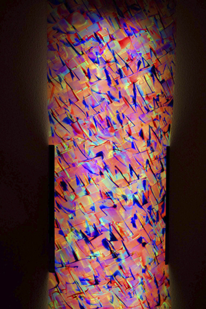 Lang8-Kirchenfenster III'Fluoreszierendes Acryl hinter Acrylglas in Edelstahlwinkel, UV-Leuchten, 40 x 150 cm, 2008.jpg